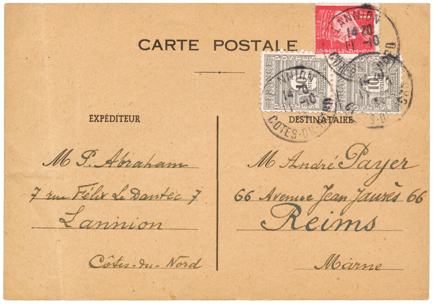 Carte postale affranchie à 1F20 (tarif du 5 janvier 1942). Affranchissement composé Pétain (N°514) et Arc de Triomphe (N°621 en paire).