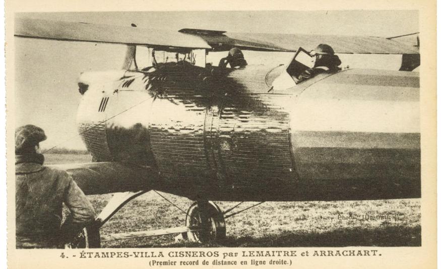Carte postale extraite d’un carnet édité par la Ligue Aéronautique de France.